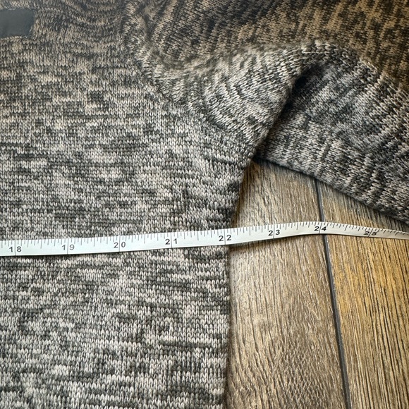 Eddie Bauer men sweater size Medium - Picture 6 of 7